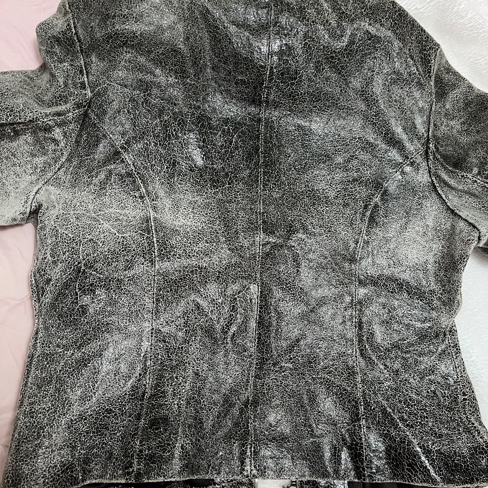 Maxima Leather Jacket - Picture 4 of 11